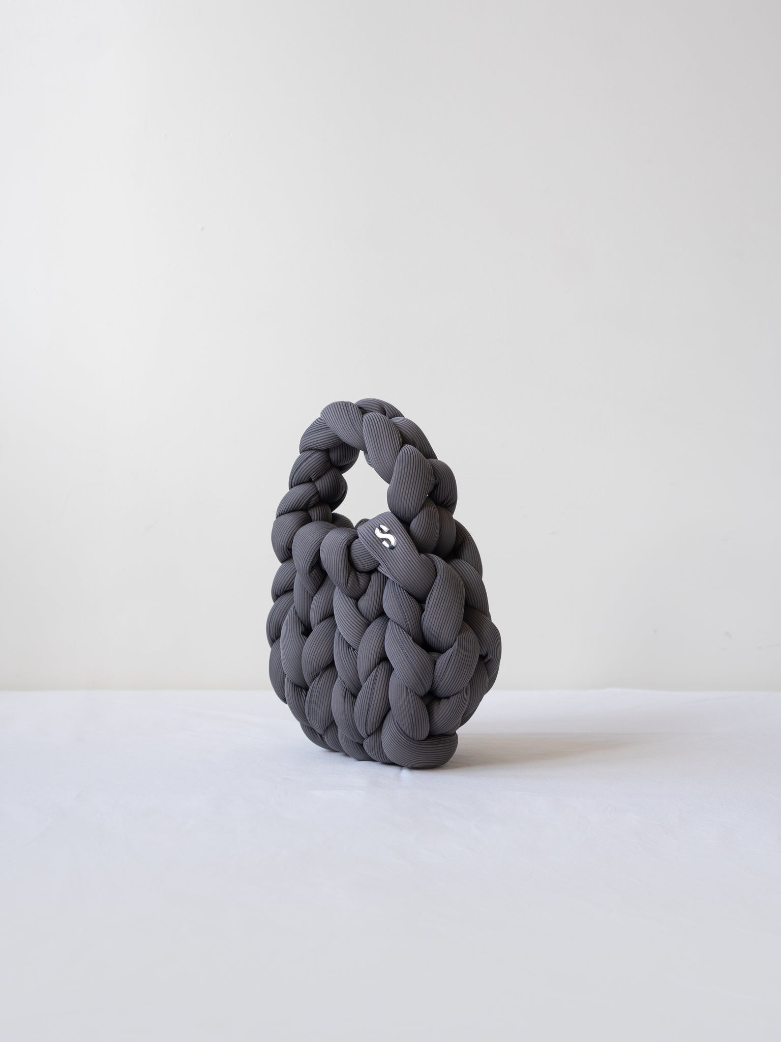 Original Small Gris rayitas