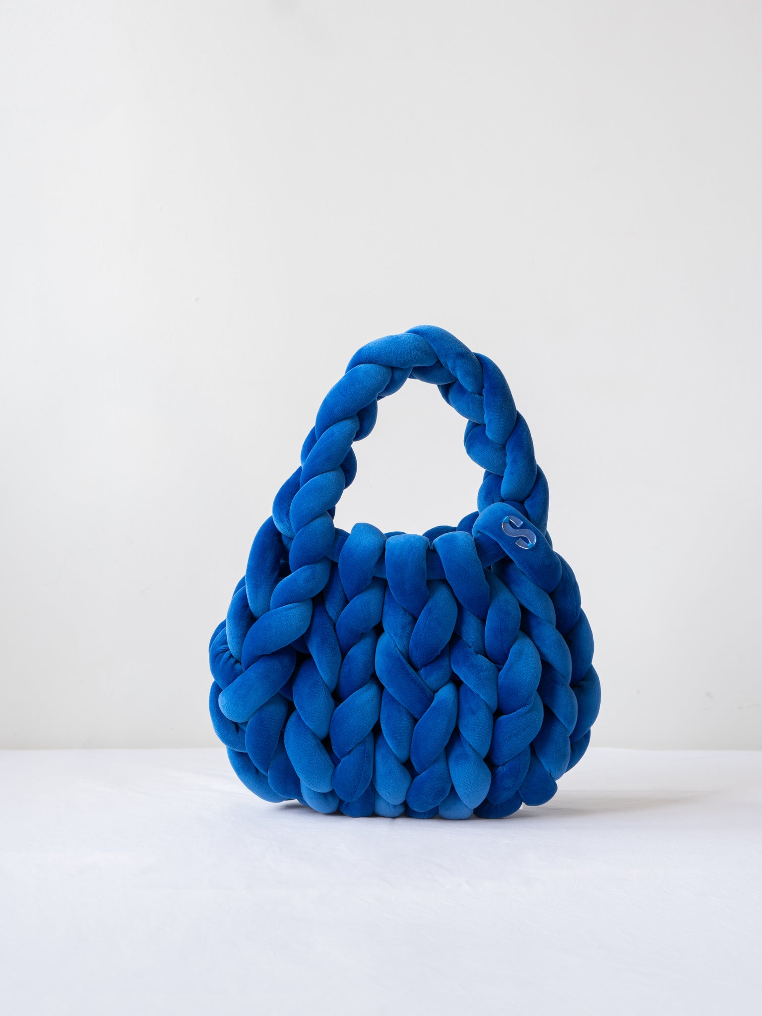 Personalizable Original Medium